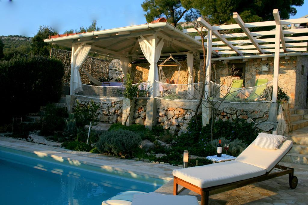 Apartments Mediterraneo Kaprije Exterior photo