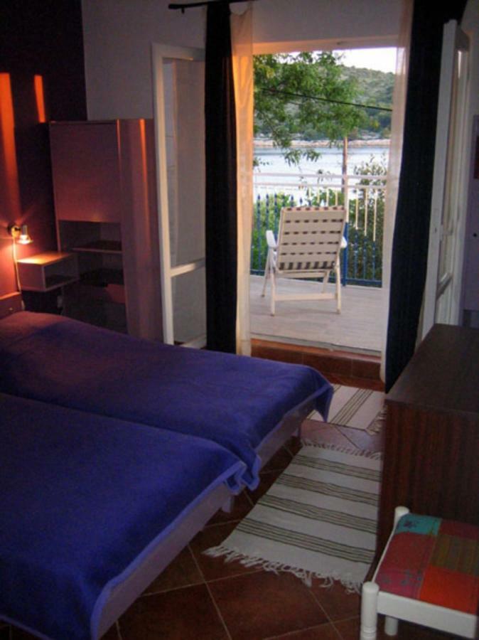 Apartments Mediterraneo Kaprije Exterior photo